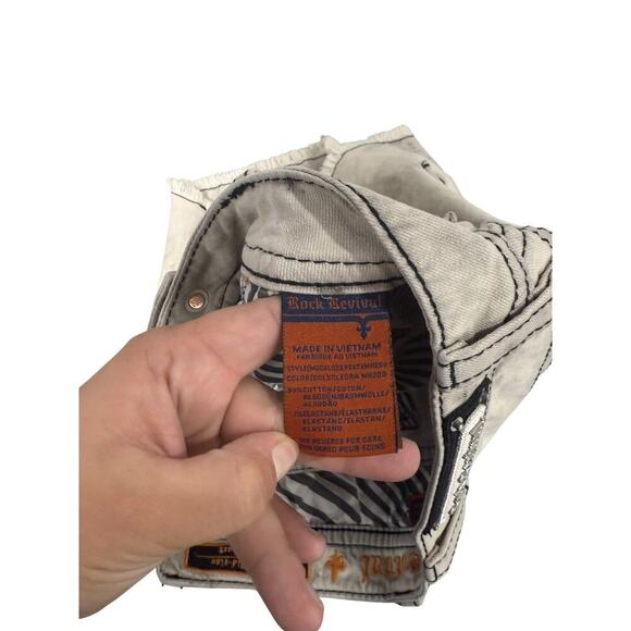 Rock Revival Cleora Mid Rise Shorts Thick Stitch Cut Off Style Gray Womens 30 - Picture 6 of 9